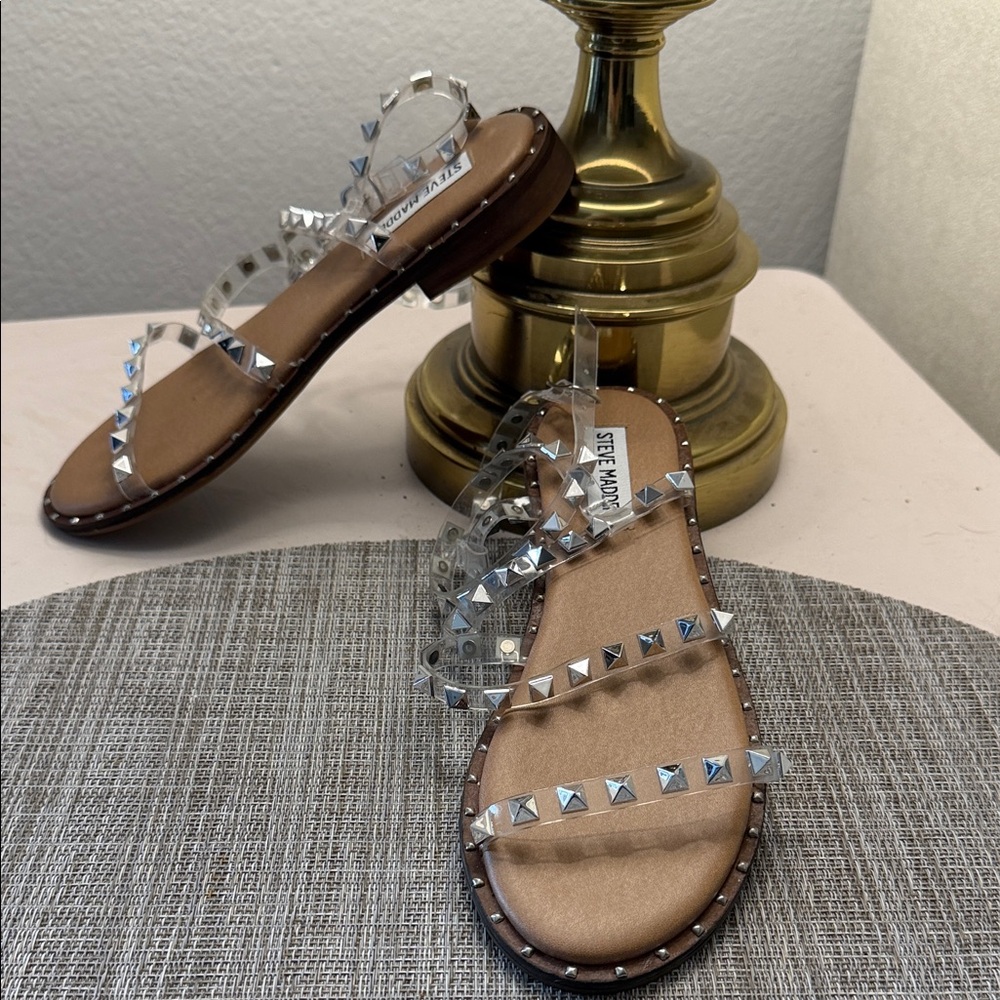 Steve Madden Clear PVC Pyramid Stud Slide Sandals - Brown Footbed